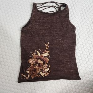 Le Chateau sleevless knit top